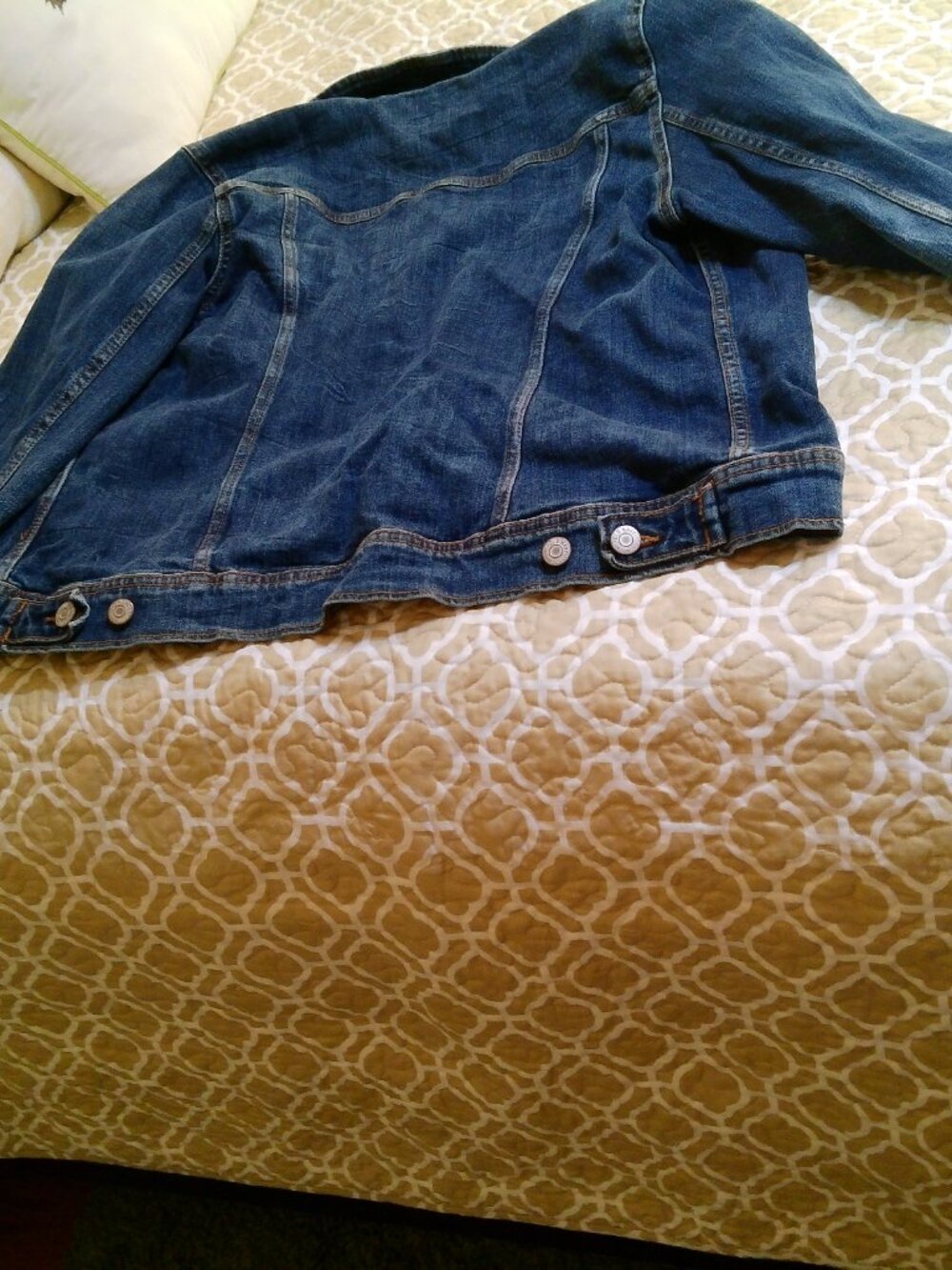 OLD NAVY LADIES DENIM JACKET GOOD CONDITION SIZE LARGE - Picture 4 of 6